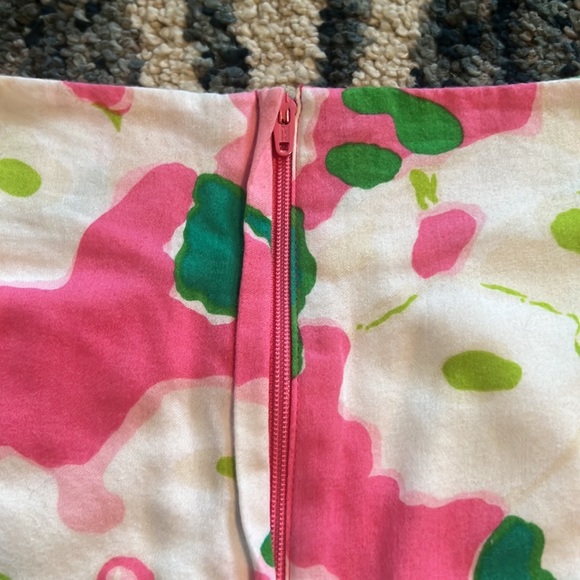 Lilly Pulitzer Skirt Size 4 - Picture 4 of 8